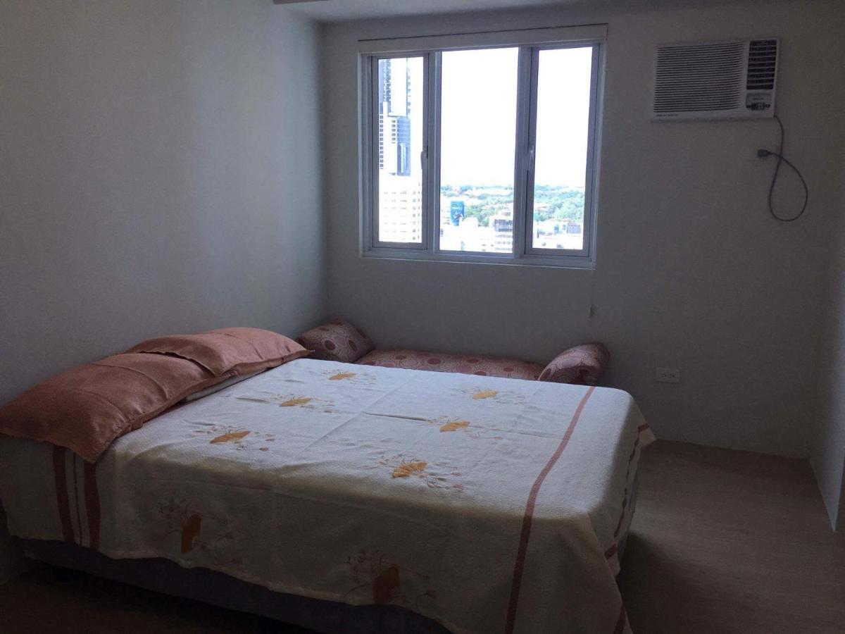 Mplace Condo Unit _ Panay Avenue, Quezon City, Philippines - Housity