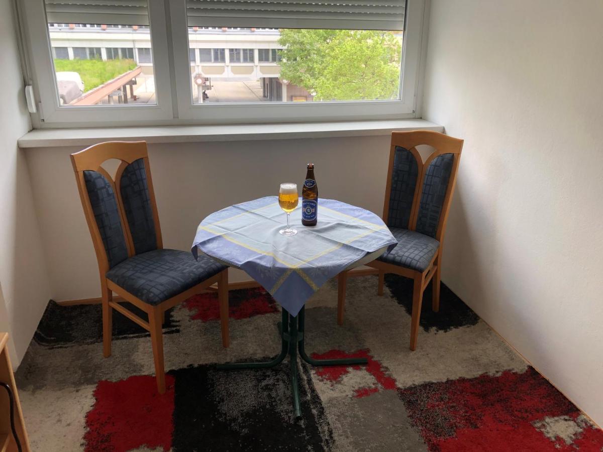 City Apartment Railway - Housity