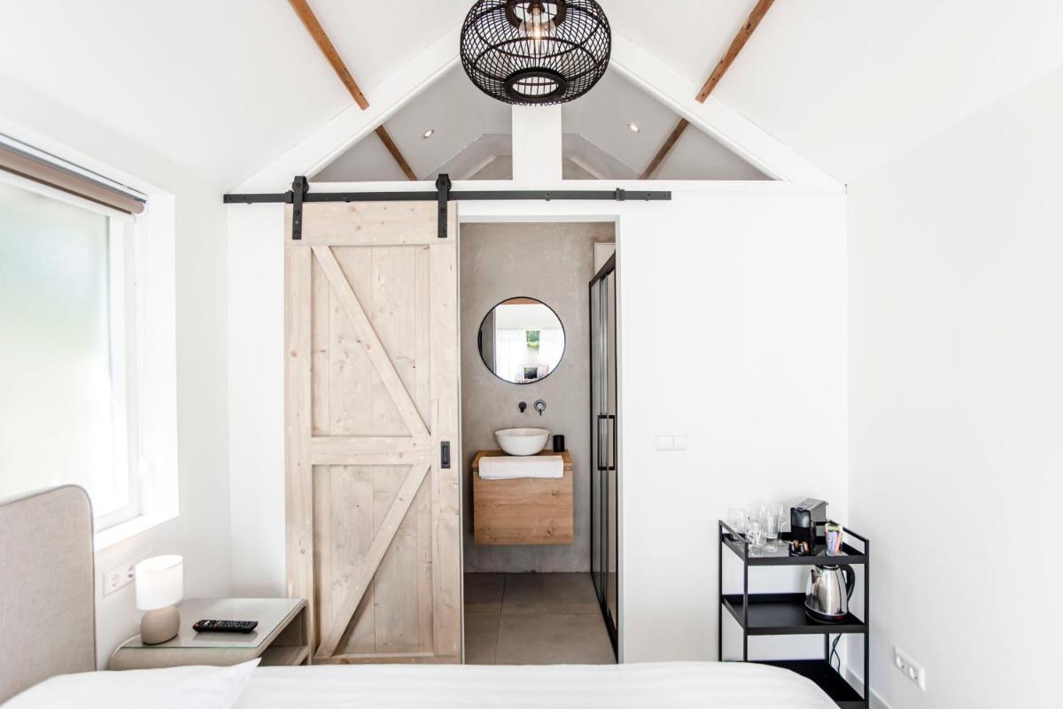 Be So Suite - Housity