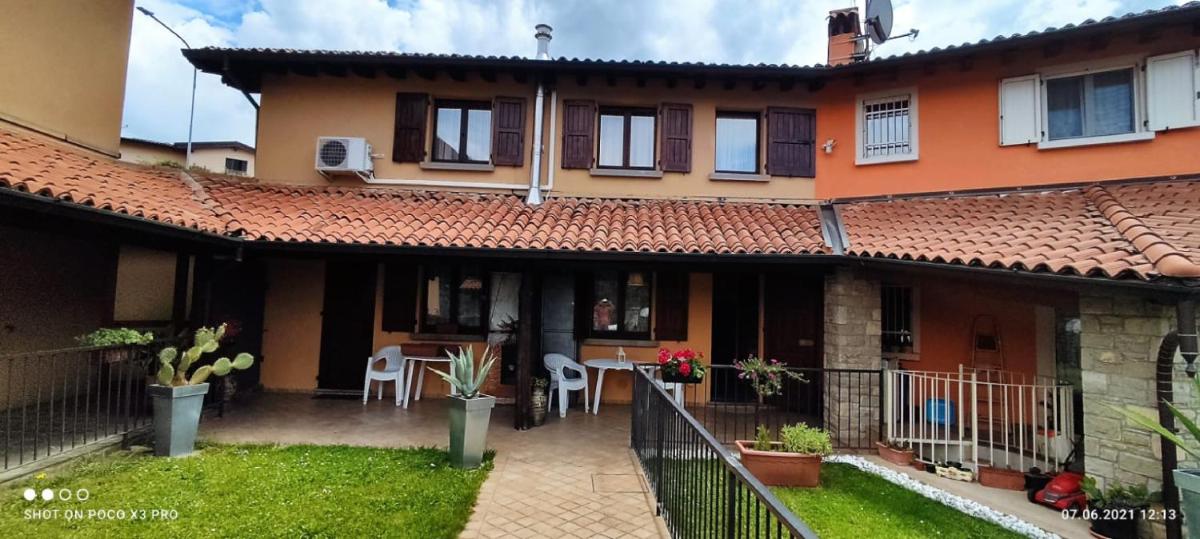 Oxy Holiday Home - Housity