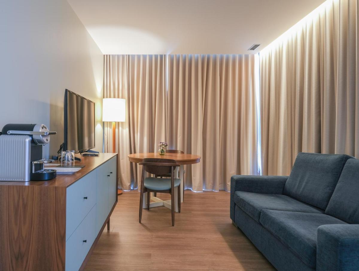 A cozinha ou kitchenette de Hotel Vouga