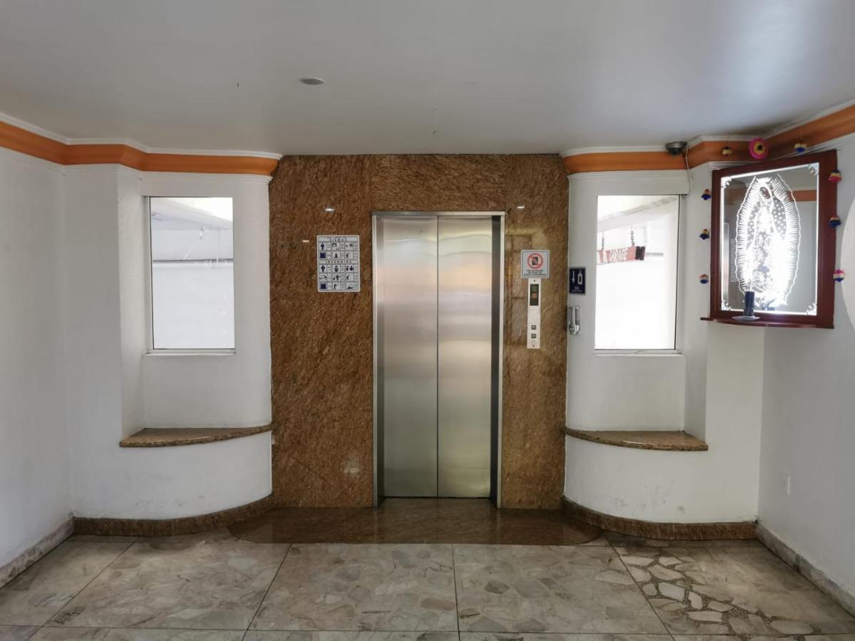 Hotel Coacalco - Housity