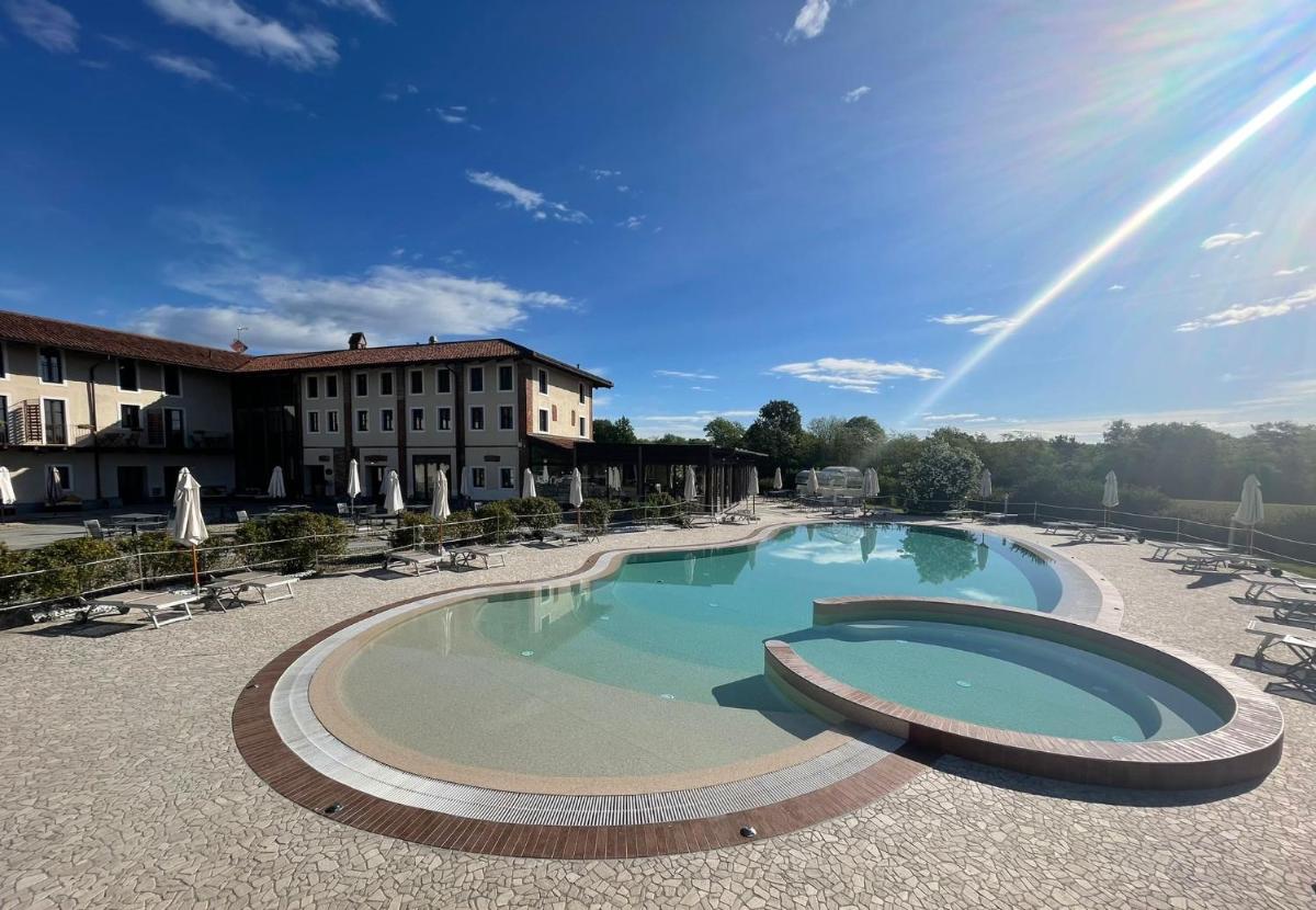 Relais Bella Rosina Pool & Spa - Housity