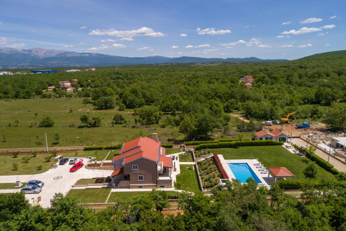 Villa Pacis - Housity