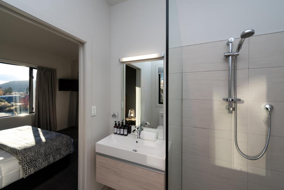 Tekapo Lake House - Housity