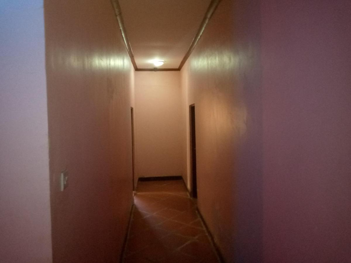 Kicec bar and guest house airport - Housity