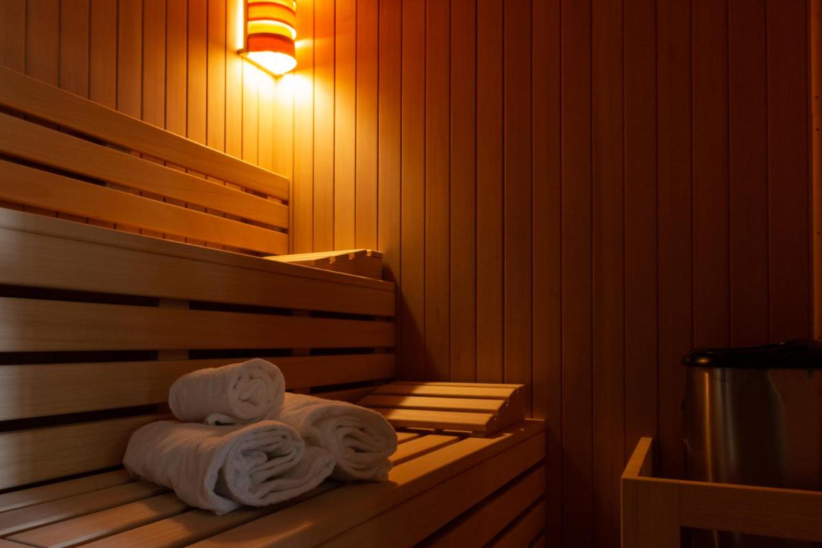 Hotel & Wellness Stella Delle Langhe - Housity