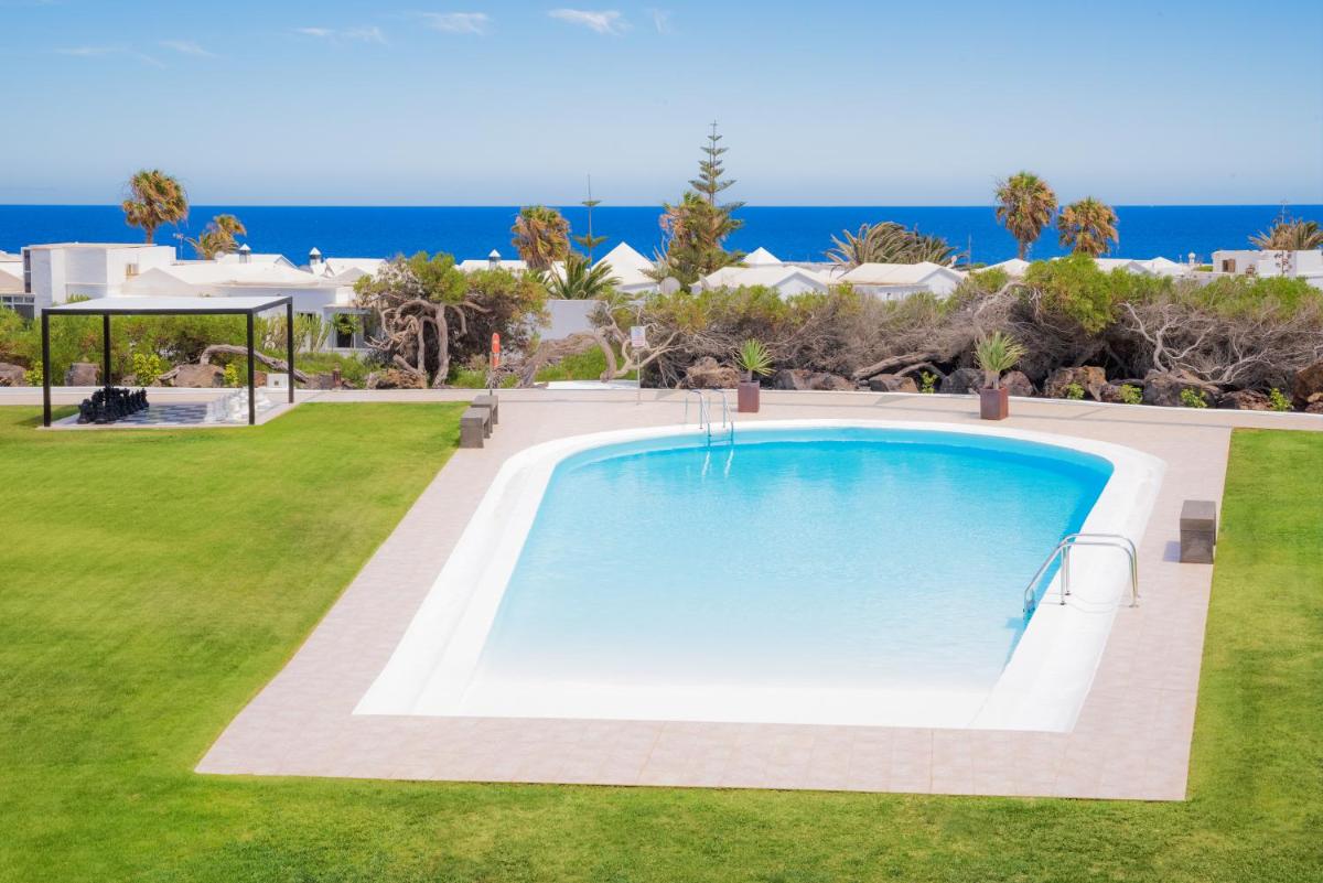 Conylanza Castillo de Papagayo - Exclusivamente Nudista FKK - Housity