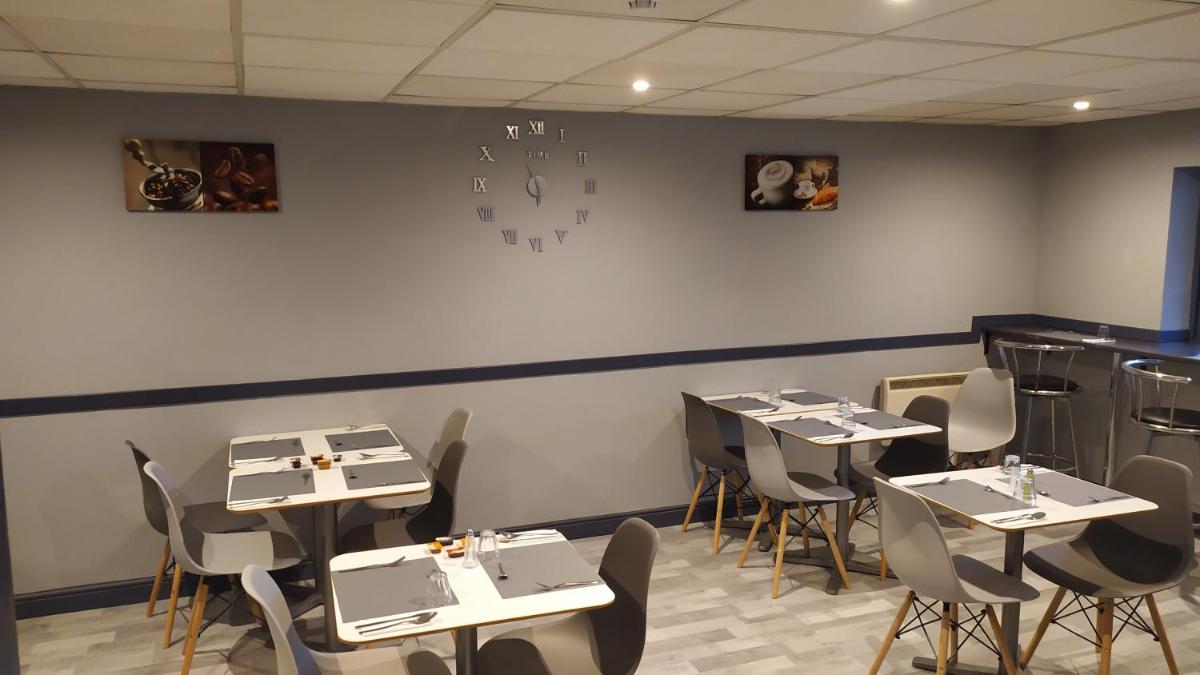 Happy Guests Lodge - Housity