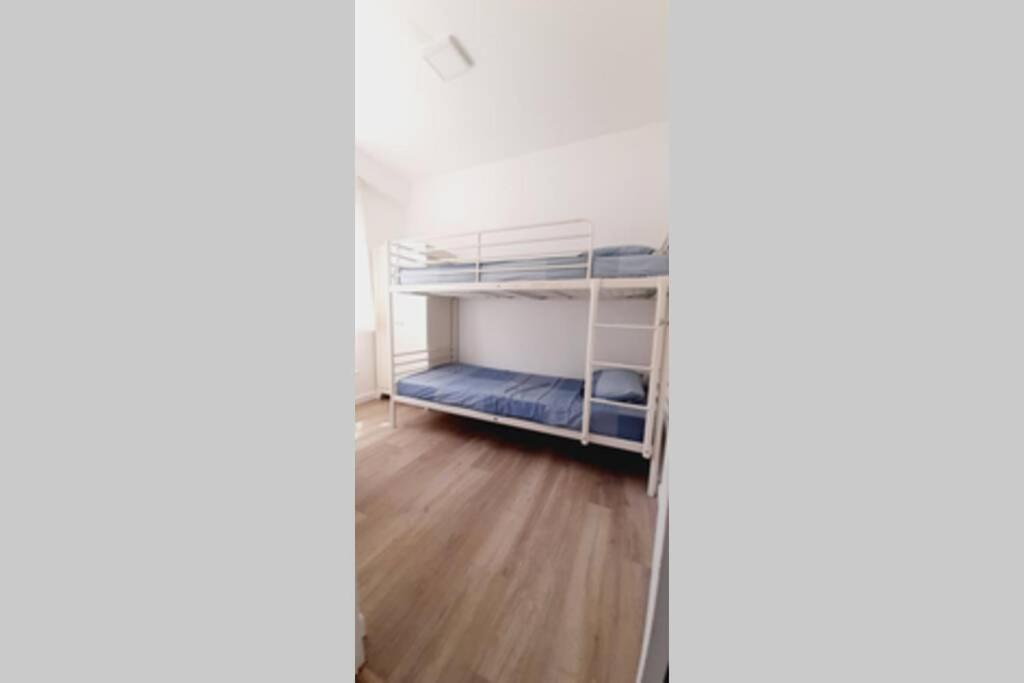 Acogedor y luminoso apartamento con vistas al mar - Hizvo
