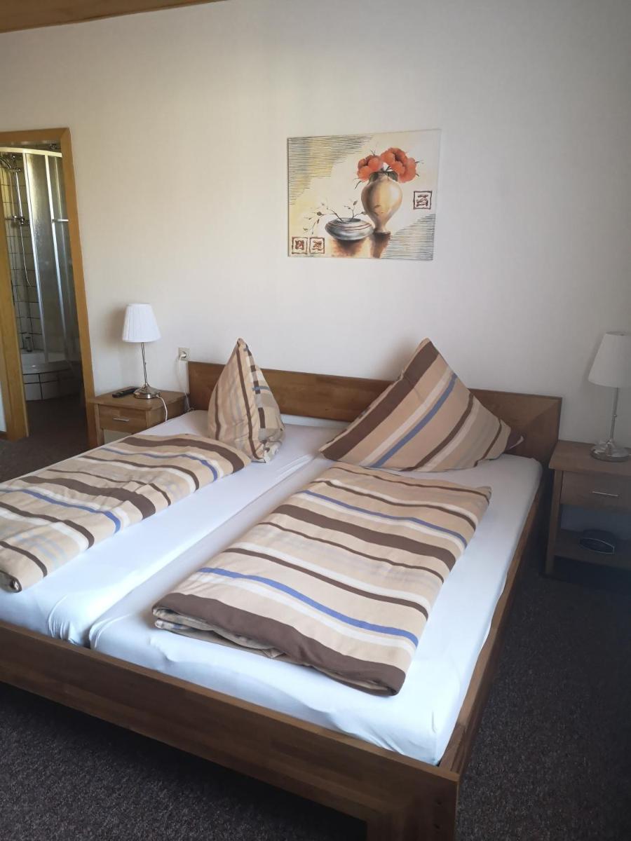 Gasthaus zur Krone - Housity