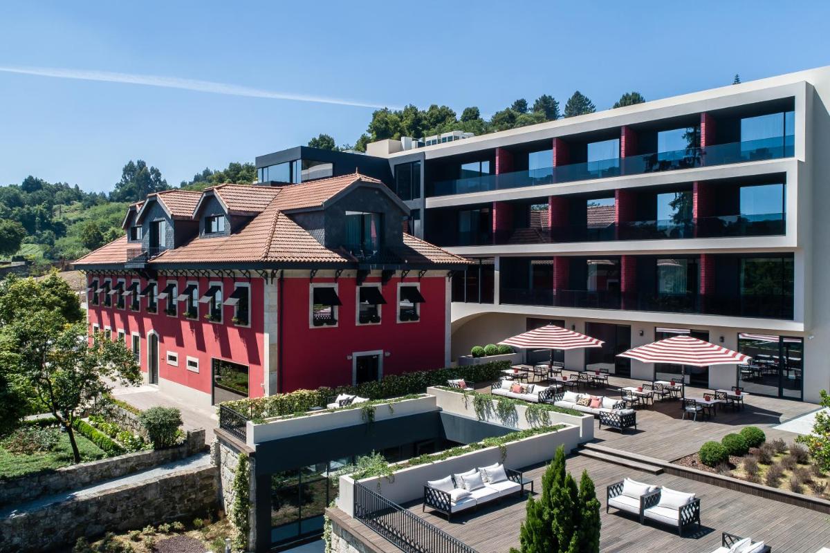 O edifício onde o hotel está situado