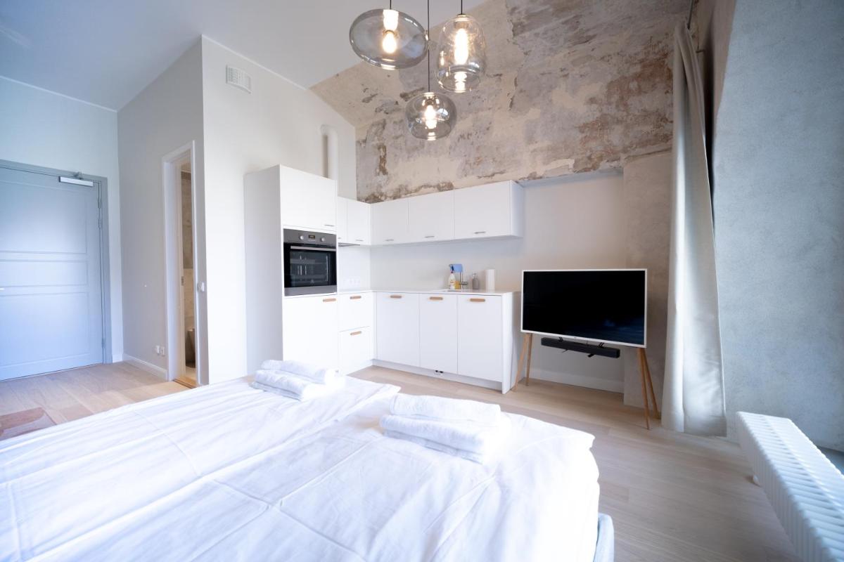Baltic Accommodation - Urban Studio Apartment - Housity