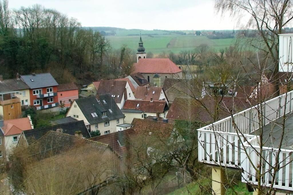 65m² große stilvolle Ferienwohnung - Housity