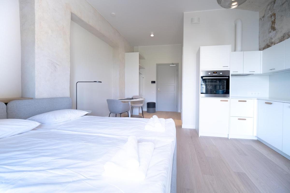 Suitetrails - Baltic Accommodation - Urban Studio Apartment