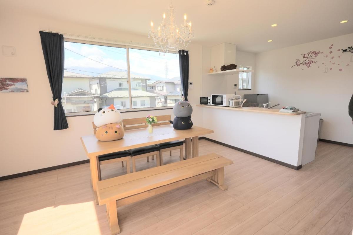 Private House Sakura - Housity
