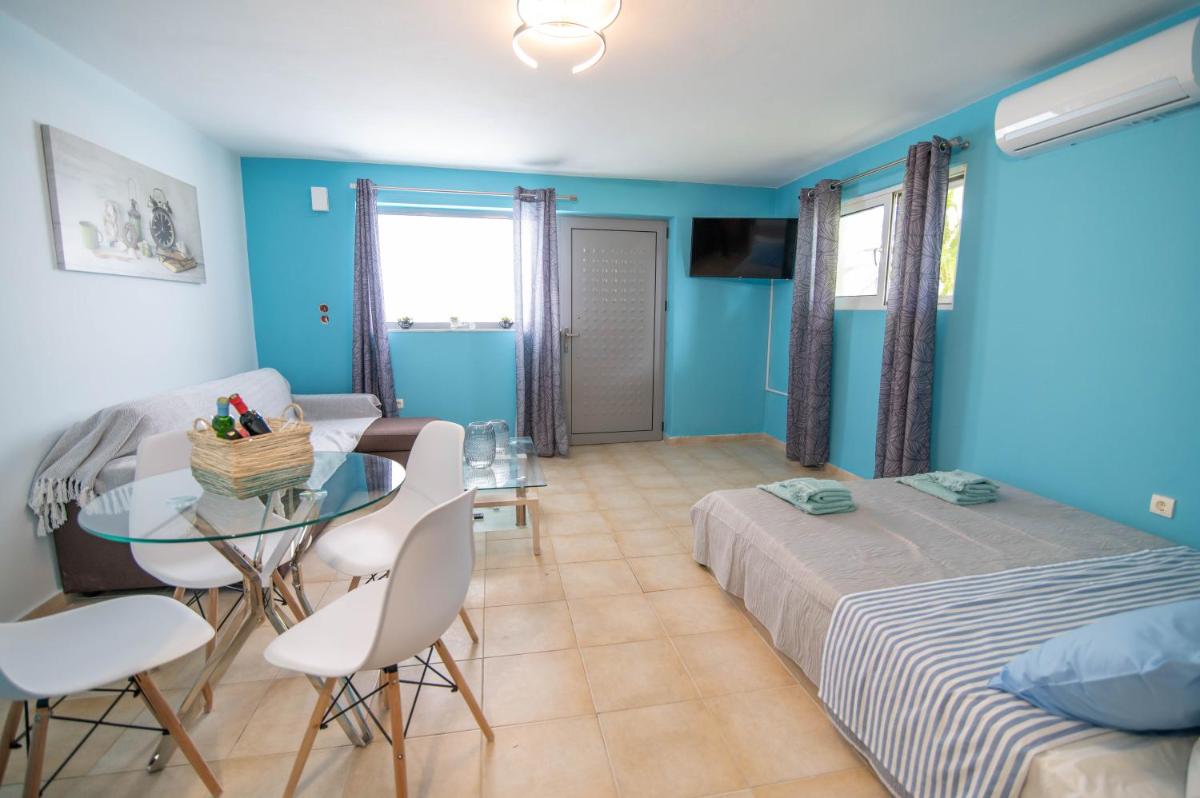 Santa Rosa Home - Housity