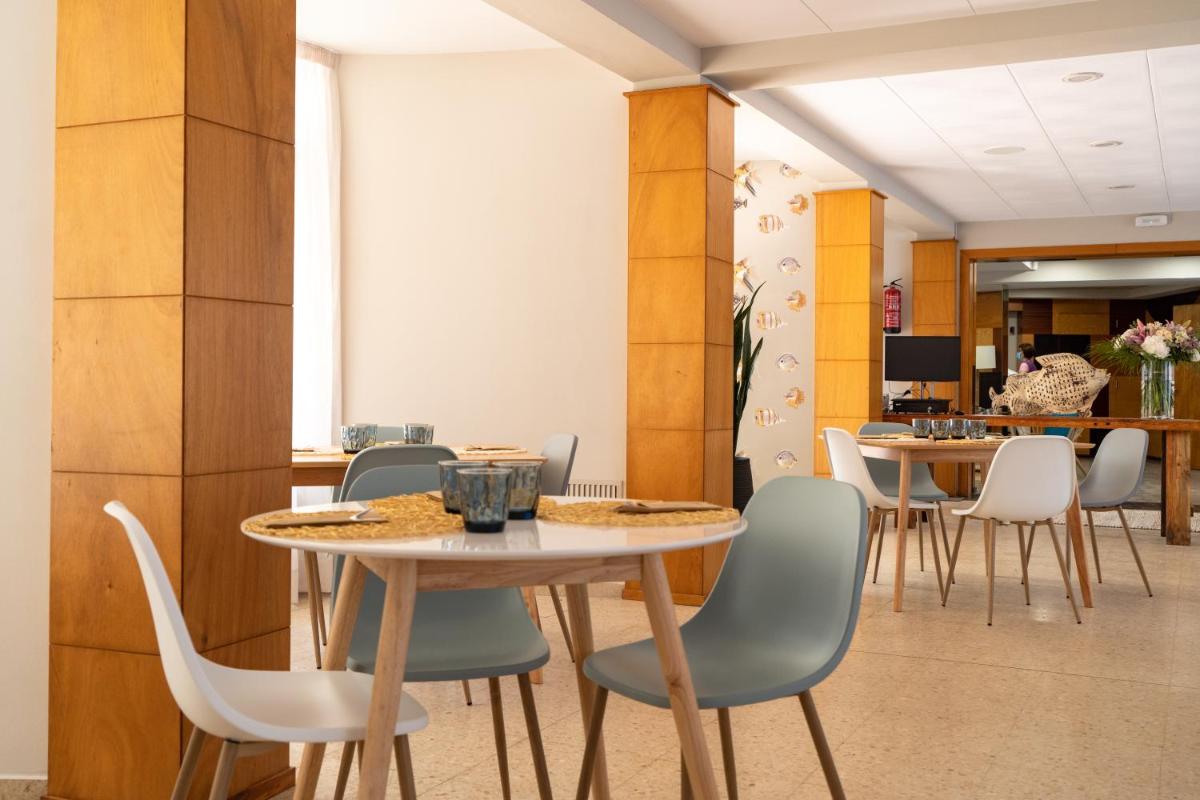 Hotel Aubí - Housity