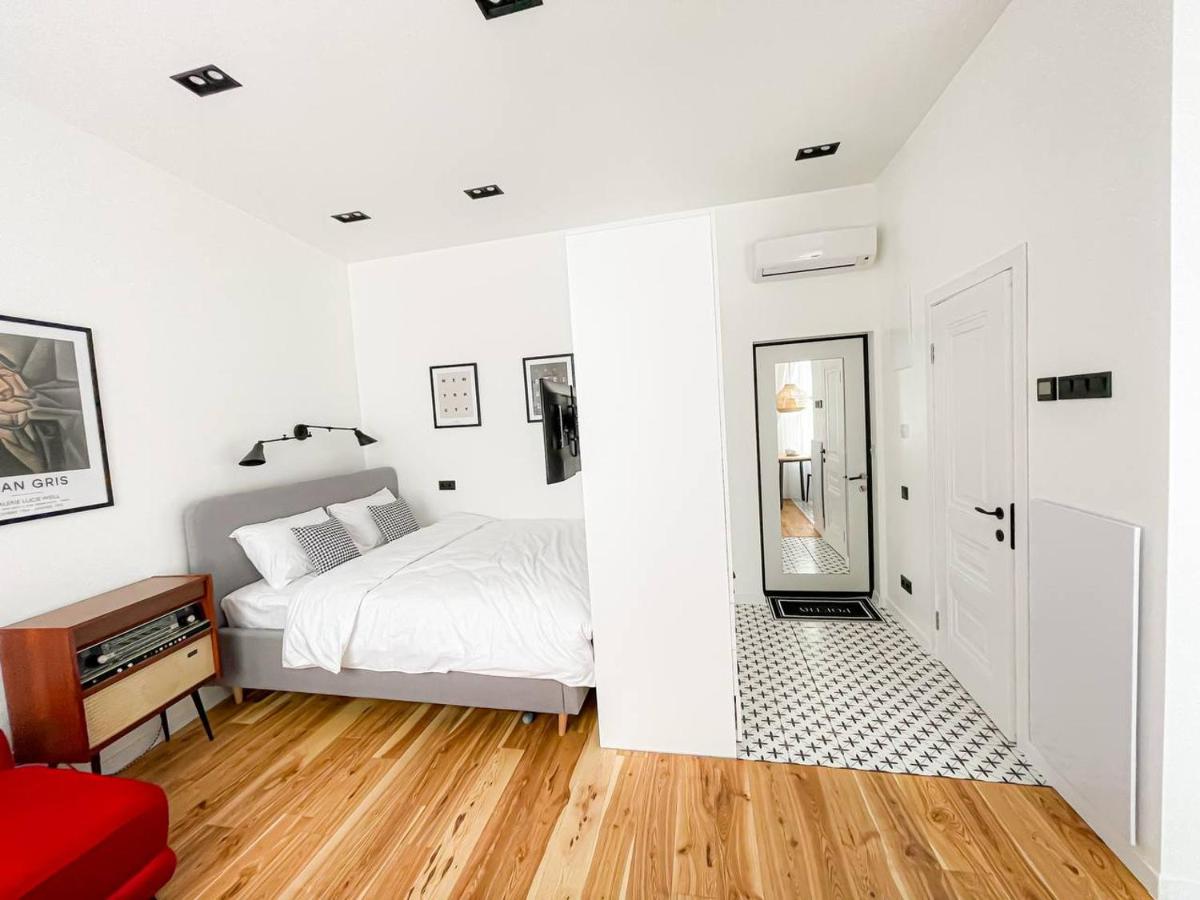 Poetry Apartments in the city center - Housity