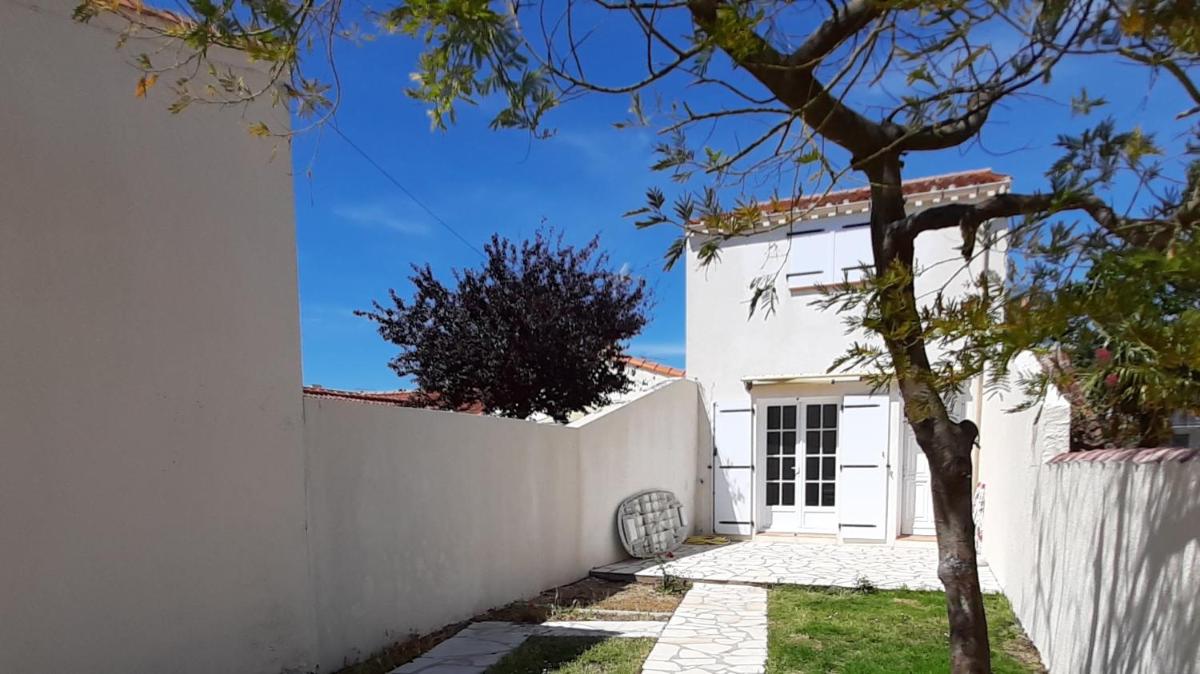 Charmante maison de ville avec jardin - 2 chambres - 5 pers - Housity