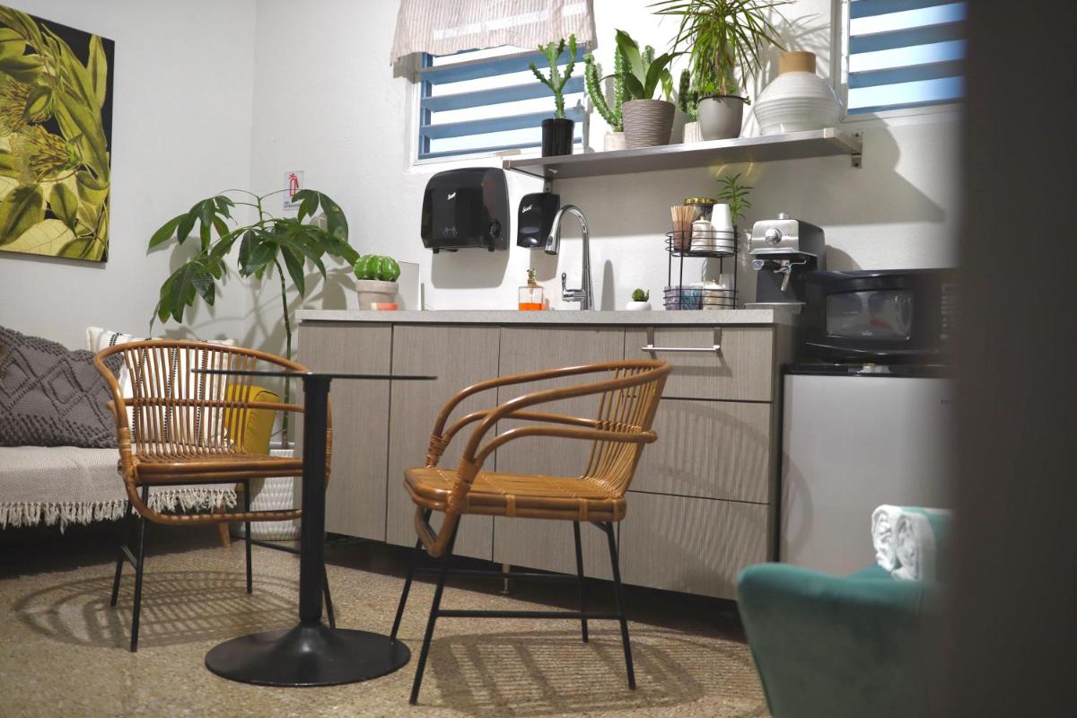 San Sebastian Bed & Breakfast - Housity