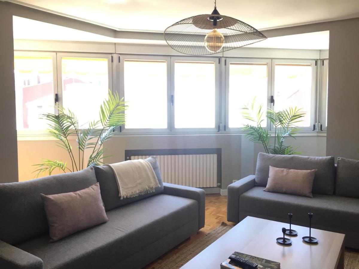***NUEVO Piso en Ourense WIFI Parking*** - Housity