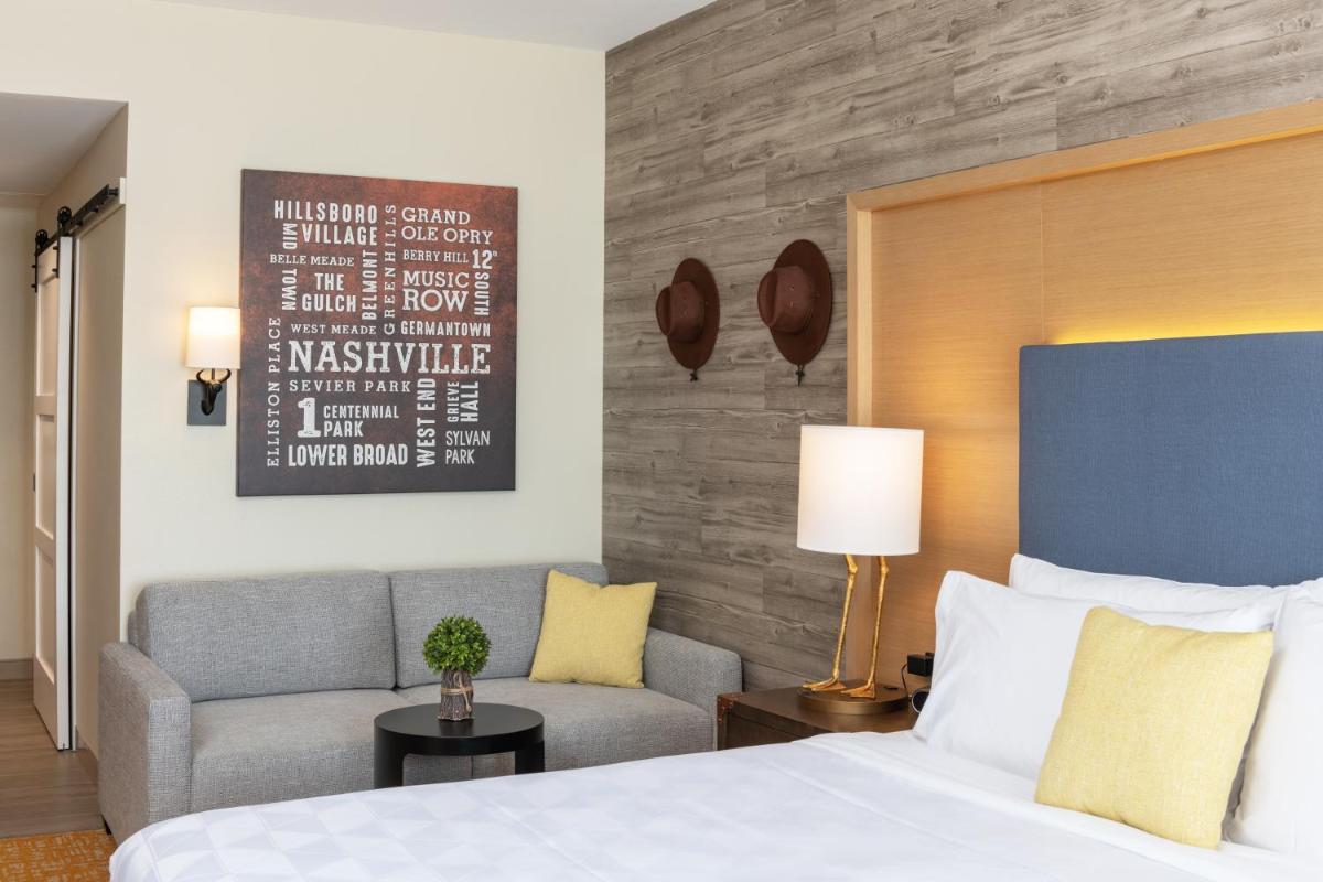 Holiday Inn & Suites Nashville Downtown Broadway - Housity