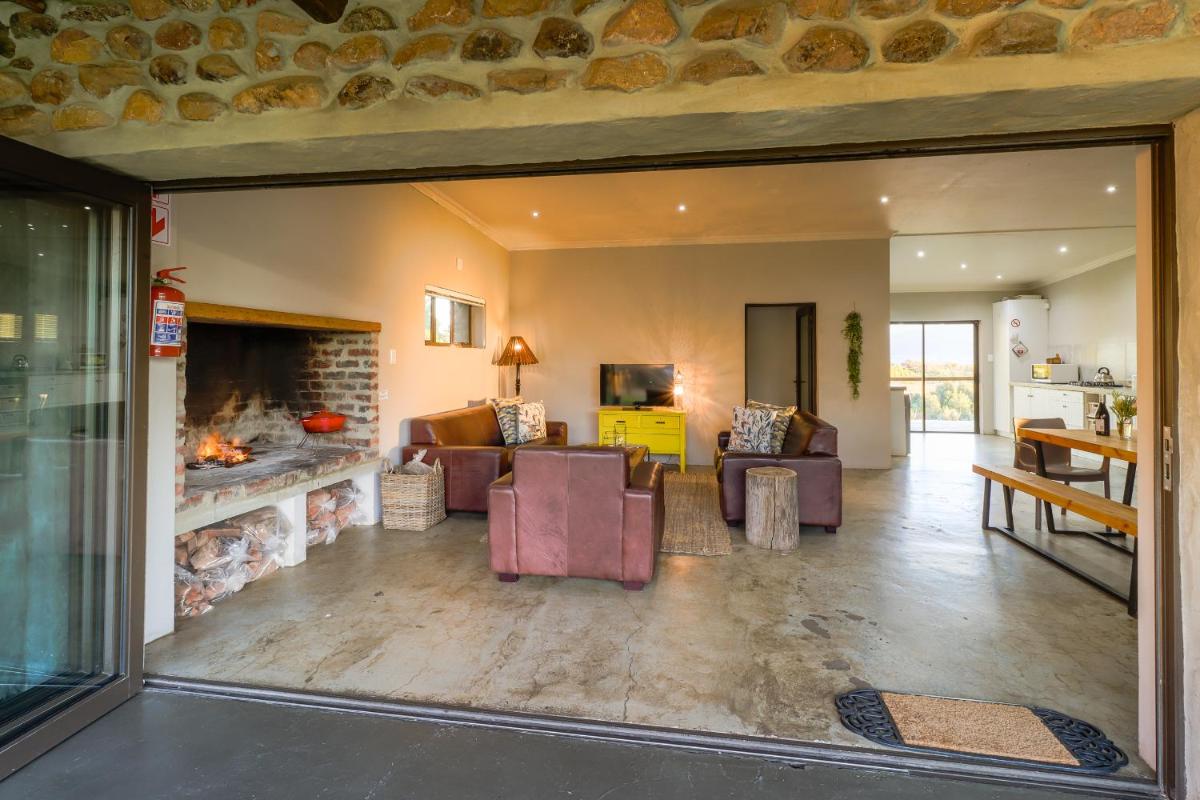 Steenbok Farm Cottages Steenbok cottage - Housity