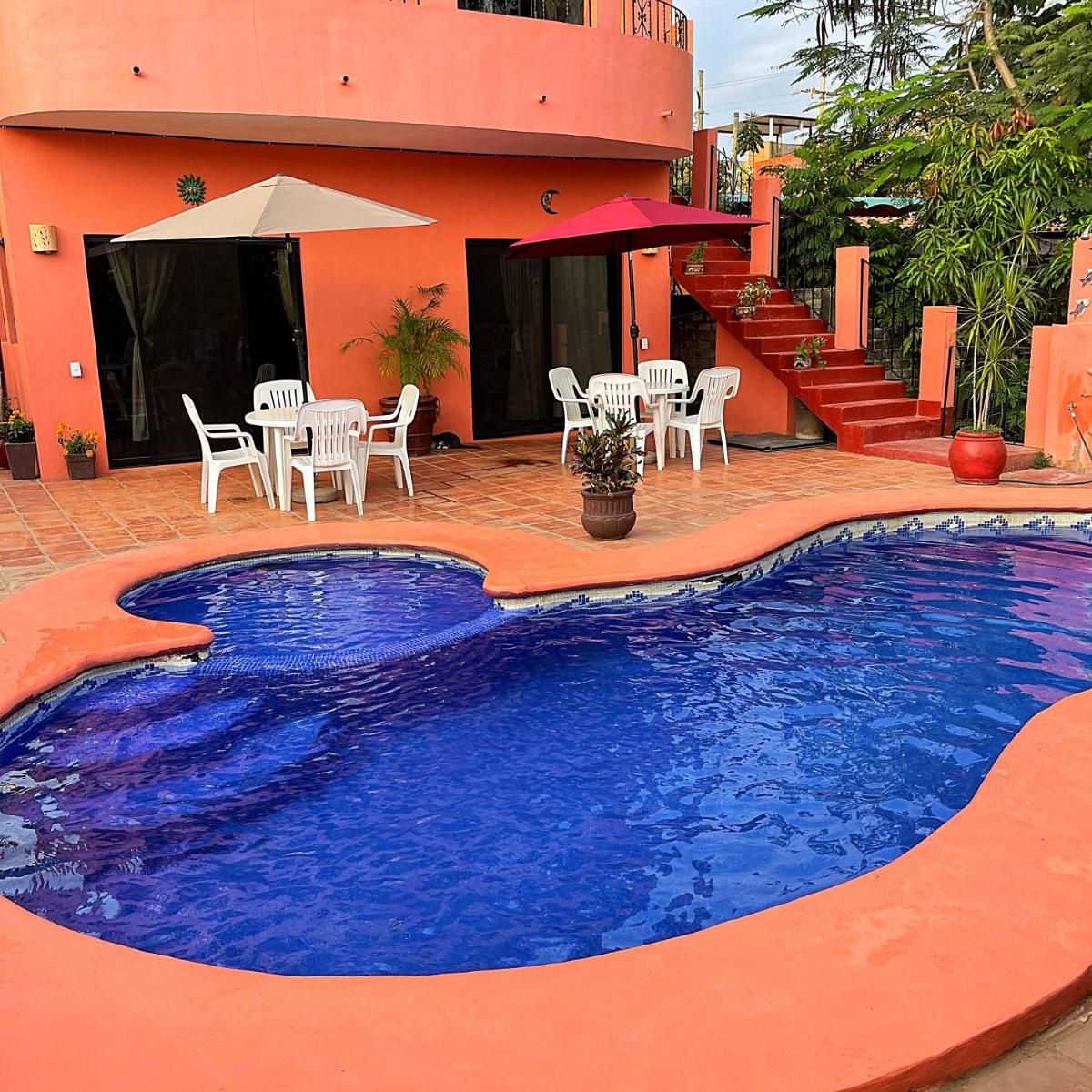 Casa Monarca - Housity