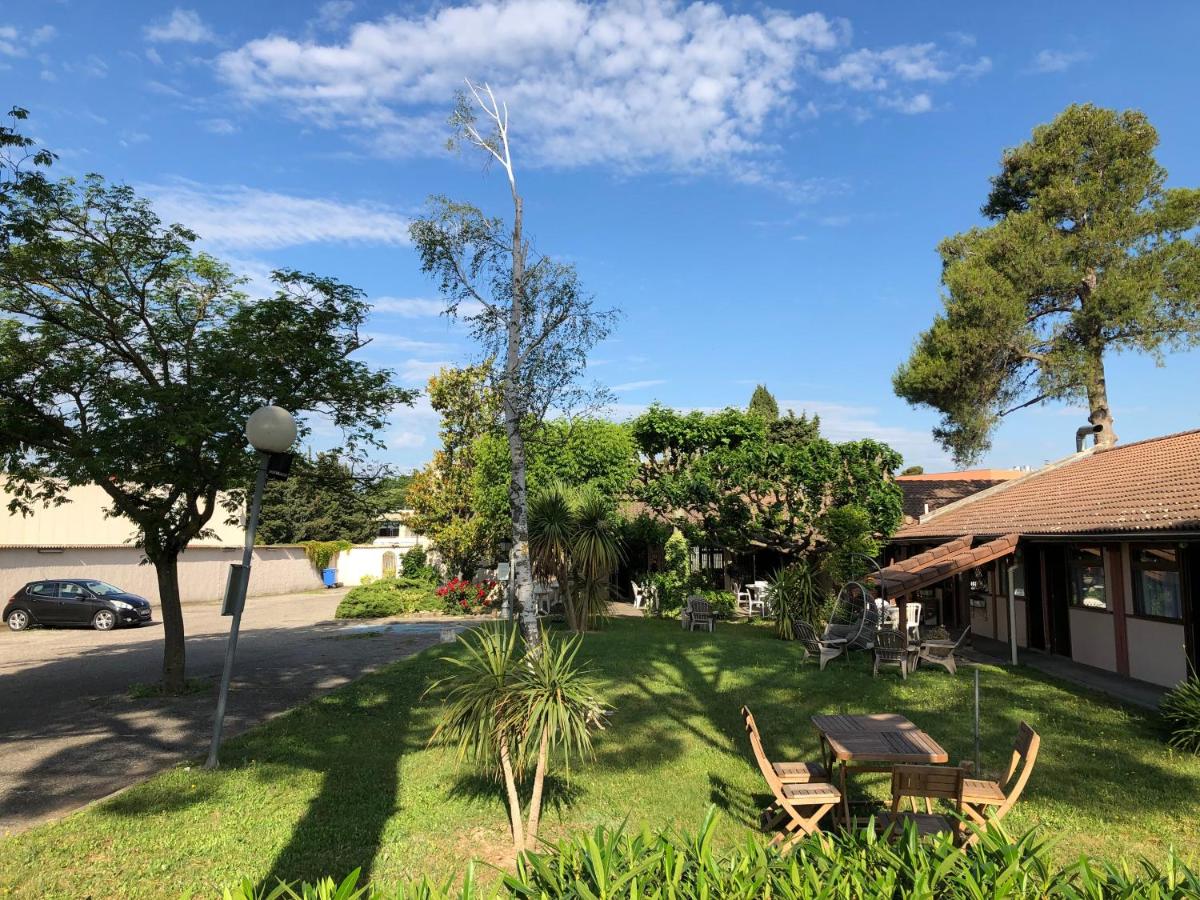 Hotel Cristol - Housity