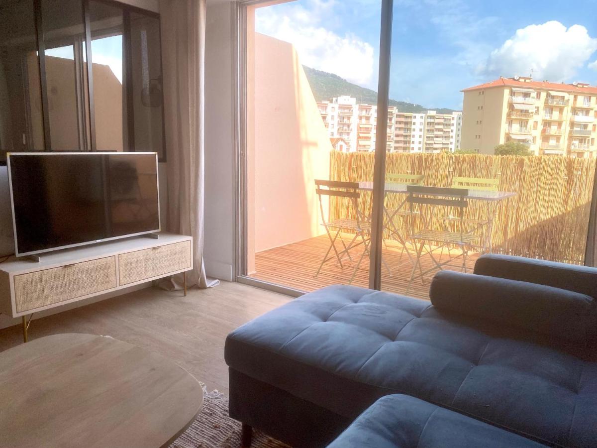 Superbe T2 équipé proche centre ville Ajaccio avec parking - Housity