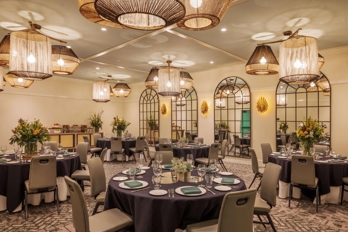 El Capitan Hotel - Housity