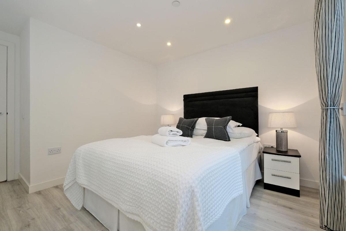 Town and Country Chapel Street Apartments - Housity