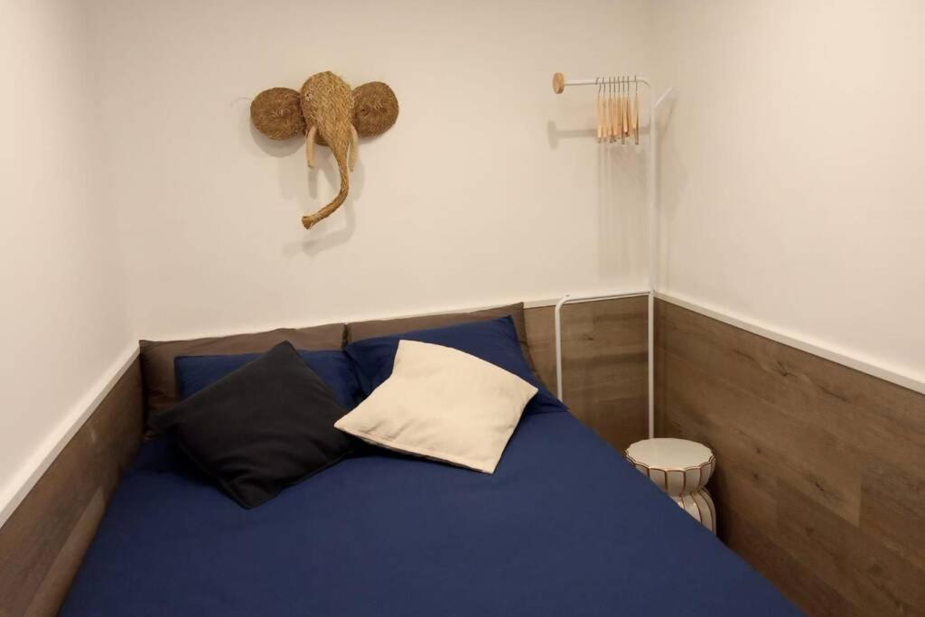 M2 Cool apartment next to metro. 15m to center - Housity