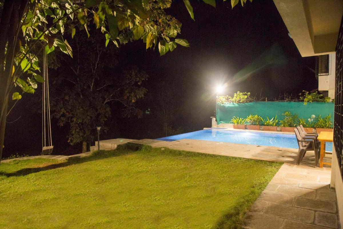 shree Padmanath Bunglow With Best View - Housity
