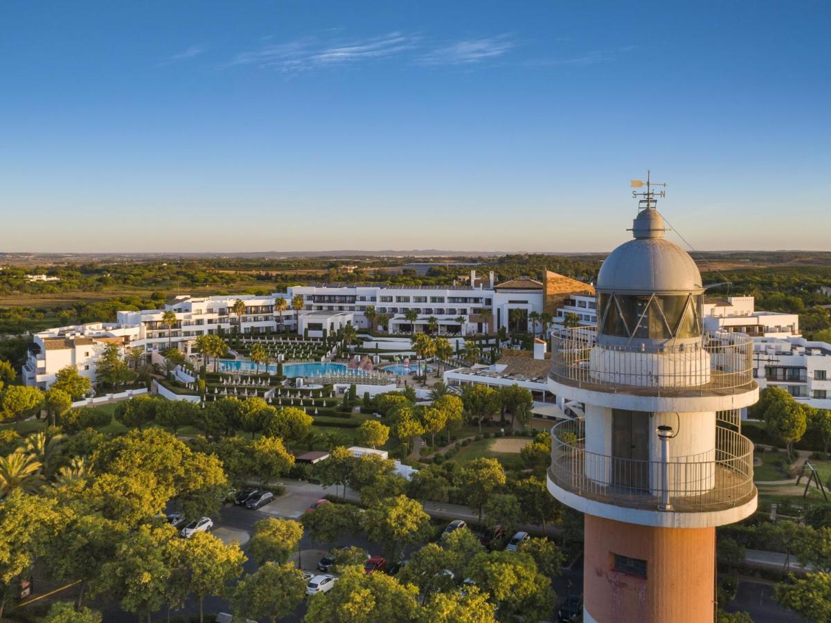 Piscina en o cerca de Hotel Fuerte El Rompido