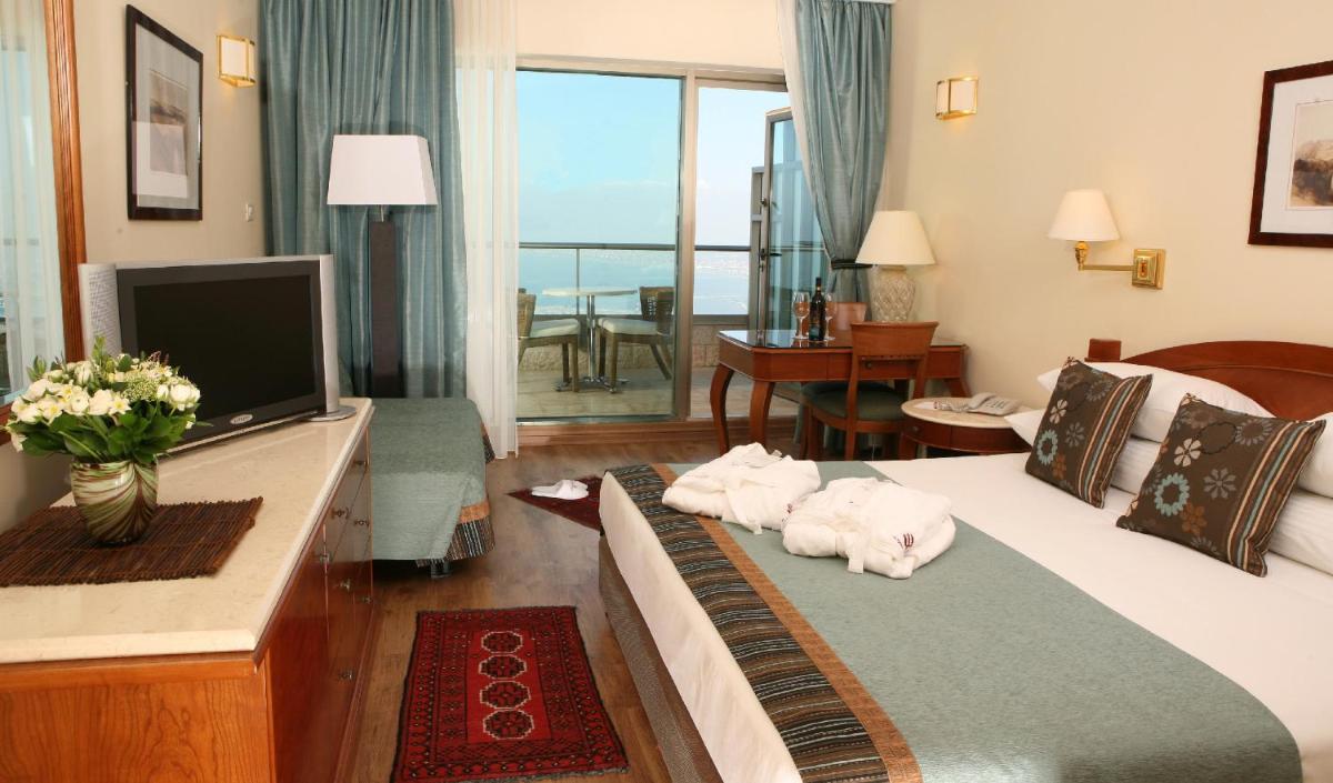 Crowne Plaza Haifa by IHG - Housity