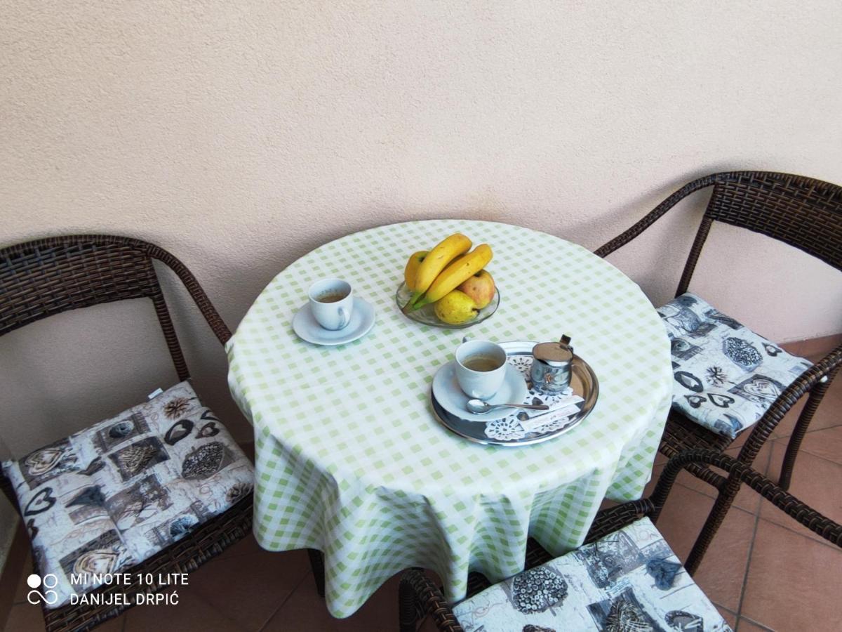 Apartments Drpic - Housity