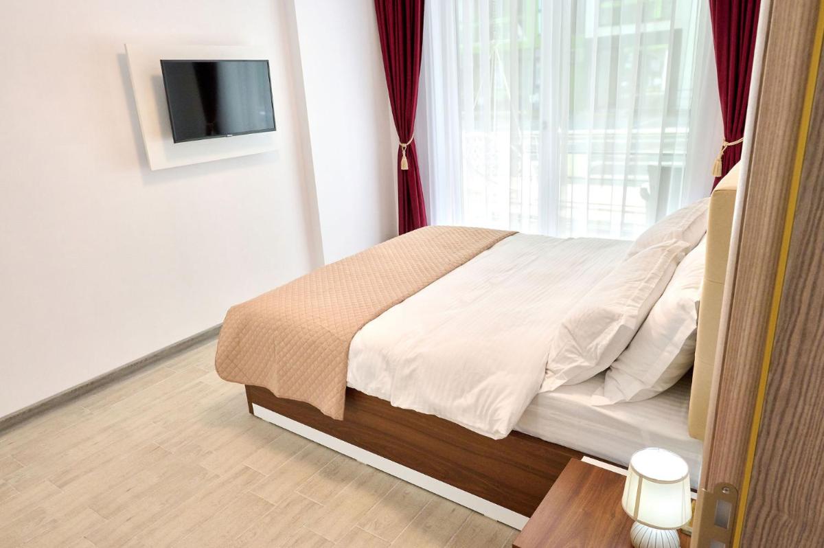 Sunset by the Sea Apartment - SPA Pools Resort - Hizvo