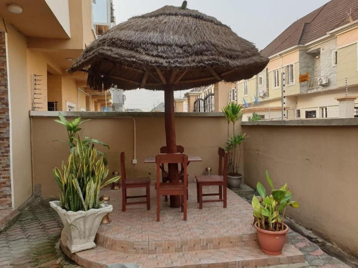 executive 4bedrooms house in Lagos Nigeria - Housity