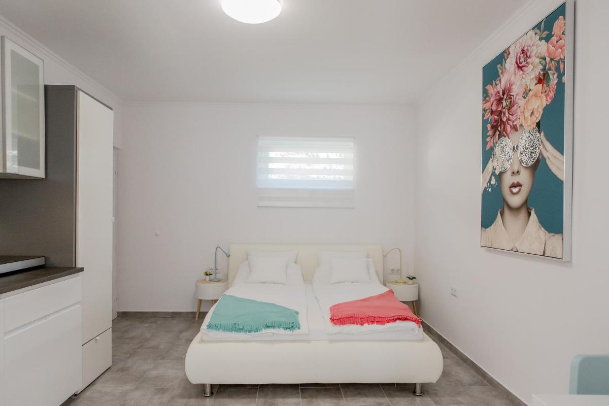 Jázmin Apartman - Housity