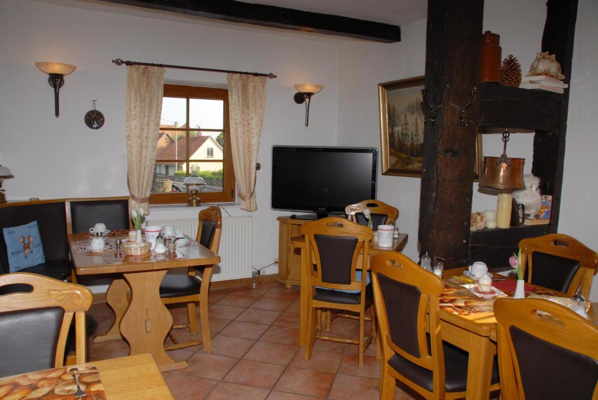 Hotel Alte Schule - Housity