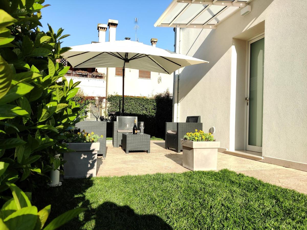 Home situated not far beach - Housity