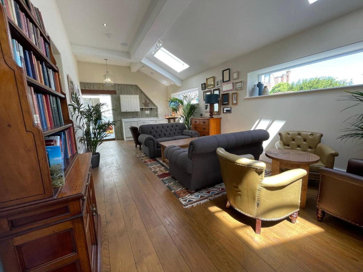Y Capel Guest House - Housity