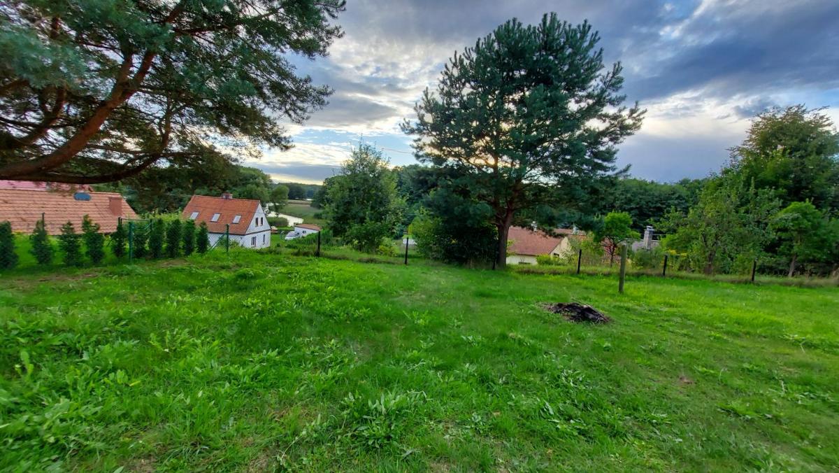 Slow life nad jeziorem - Housity