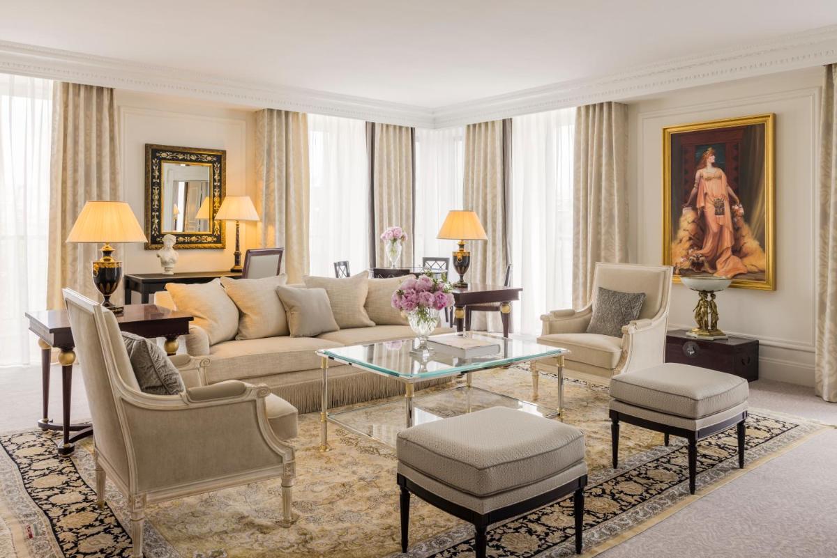 Coin salon dans l'établissement InterContinental Paris Le Grand by IHG