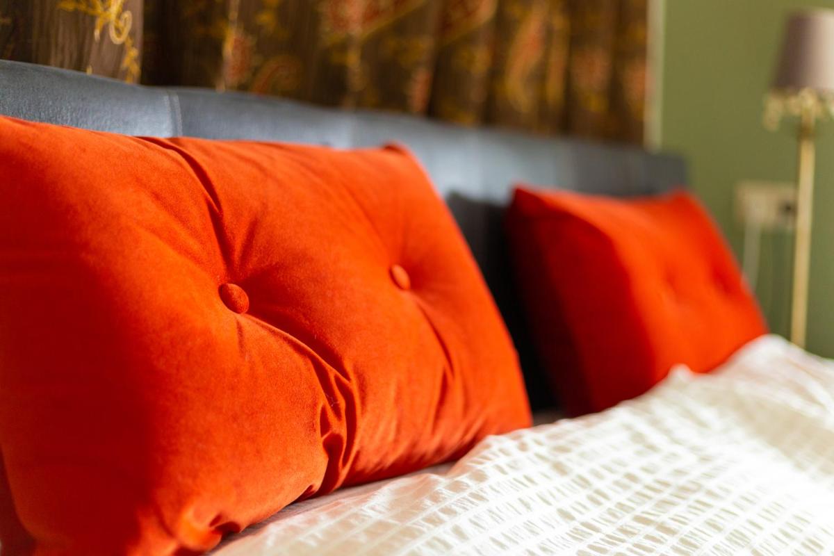 Bed and Breakfast De Boerderij Kamer - Housity