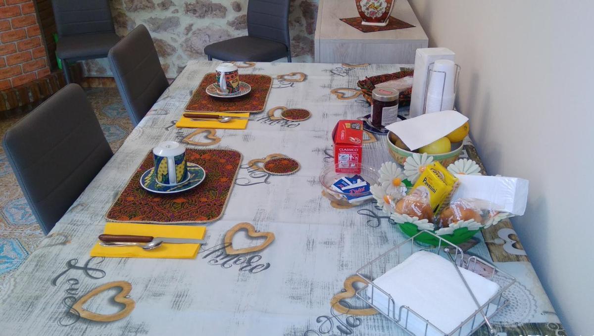 La Casina gialla - Housity