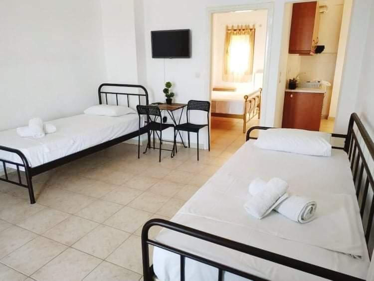Avra Studios - Housity