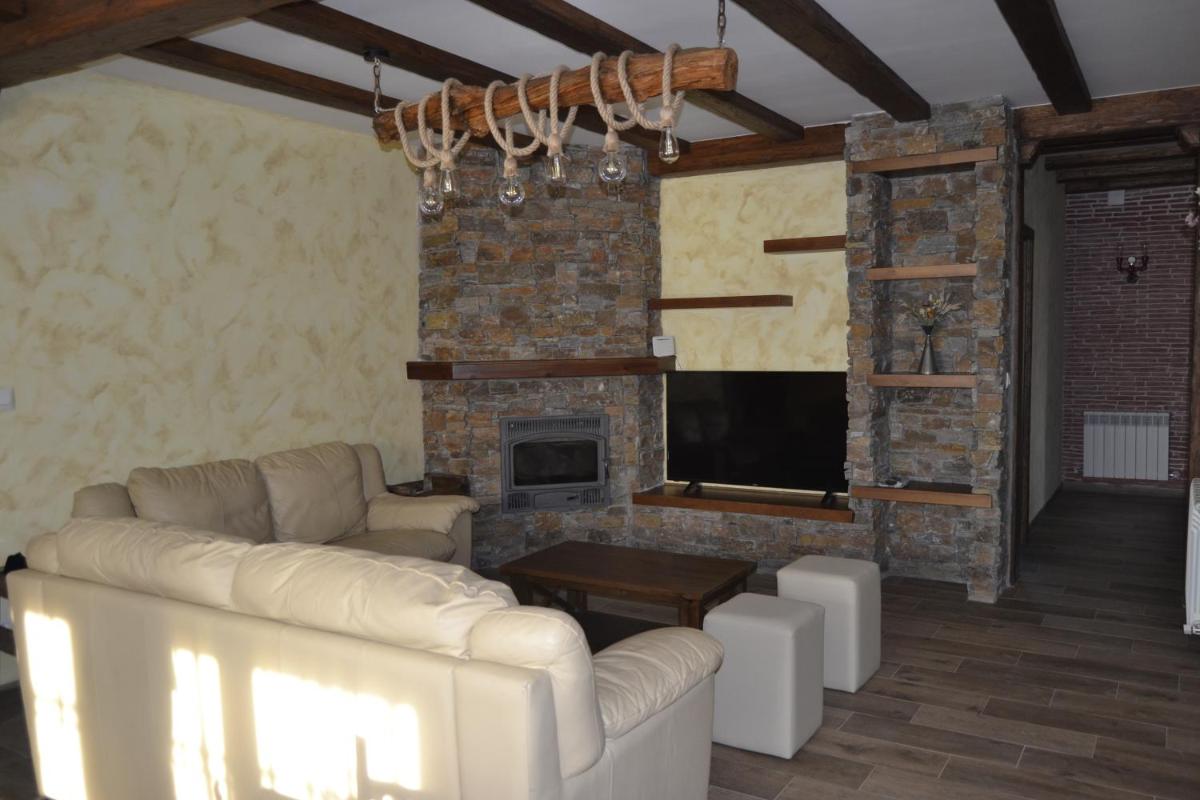 El Capricho de los Carrascos - Housity